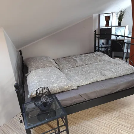 Boxenstop Apartamento Kleinlobming
